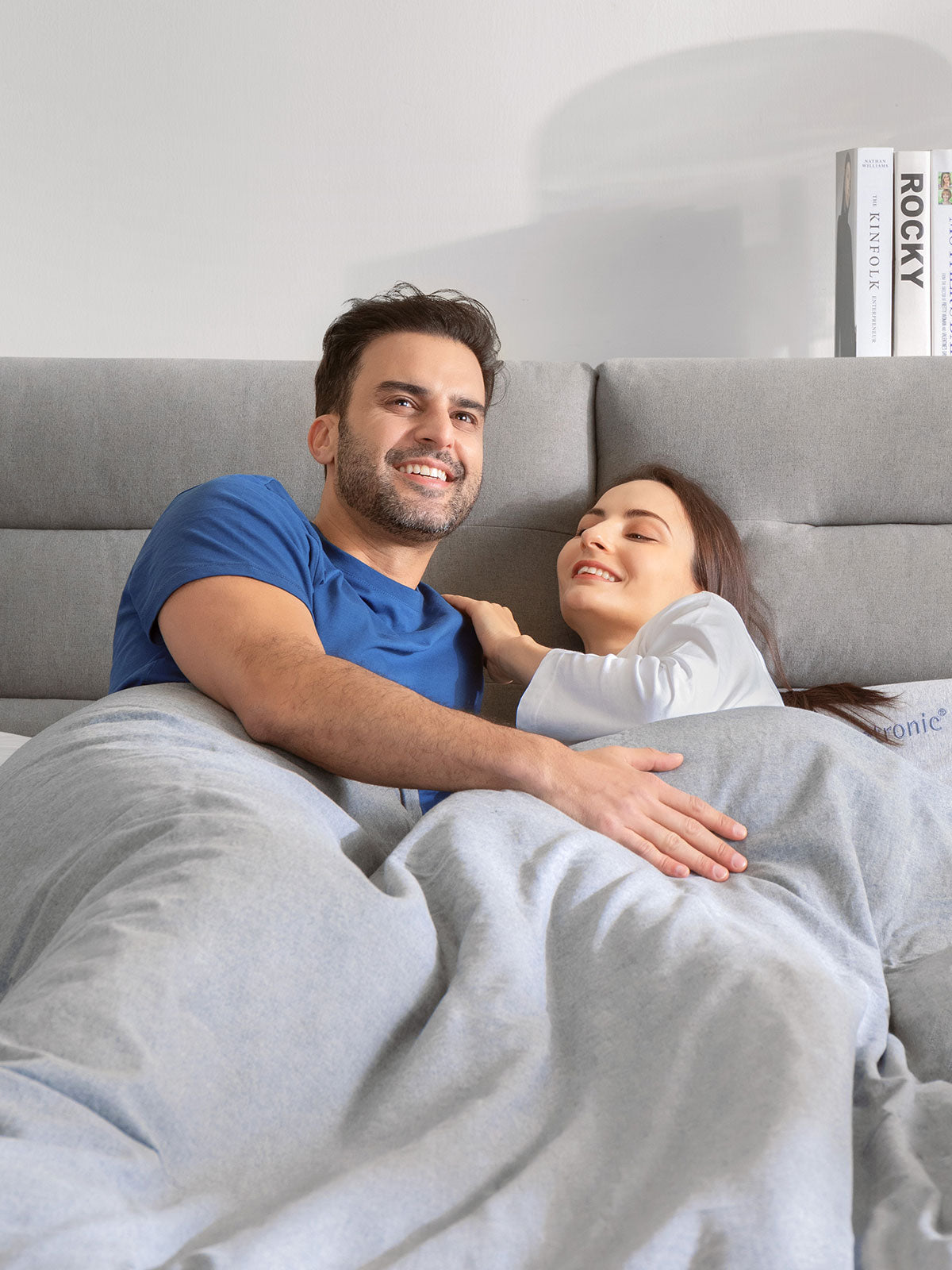 nitetronic フランスベッド いびき対策 快眠支援枕 いびき防止枕 - 健康